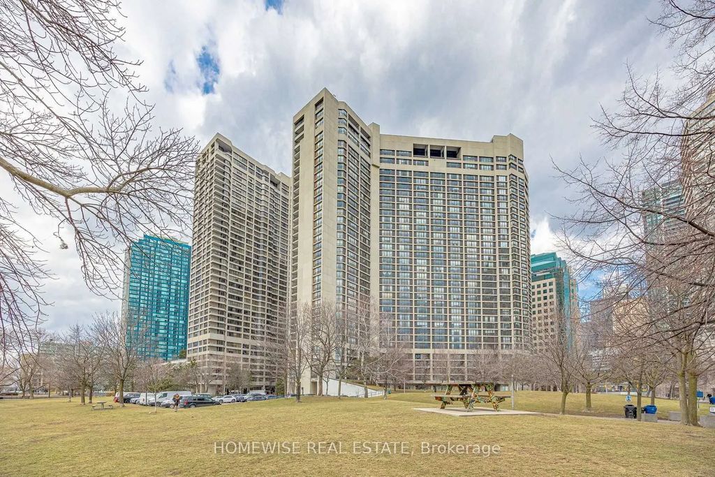 33 Harbour Square 1808, Toronto C01