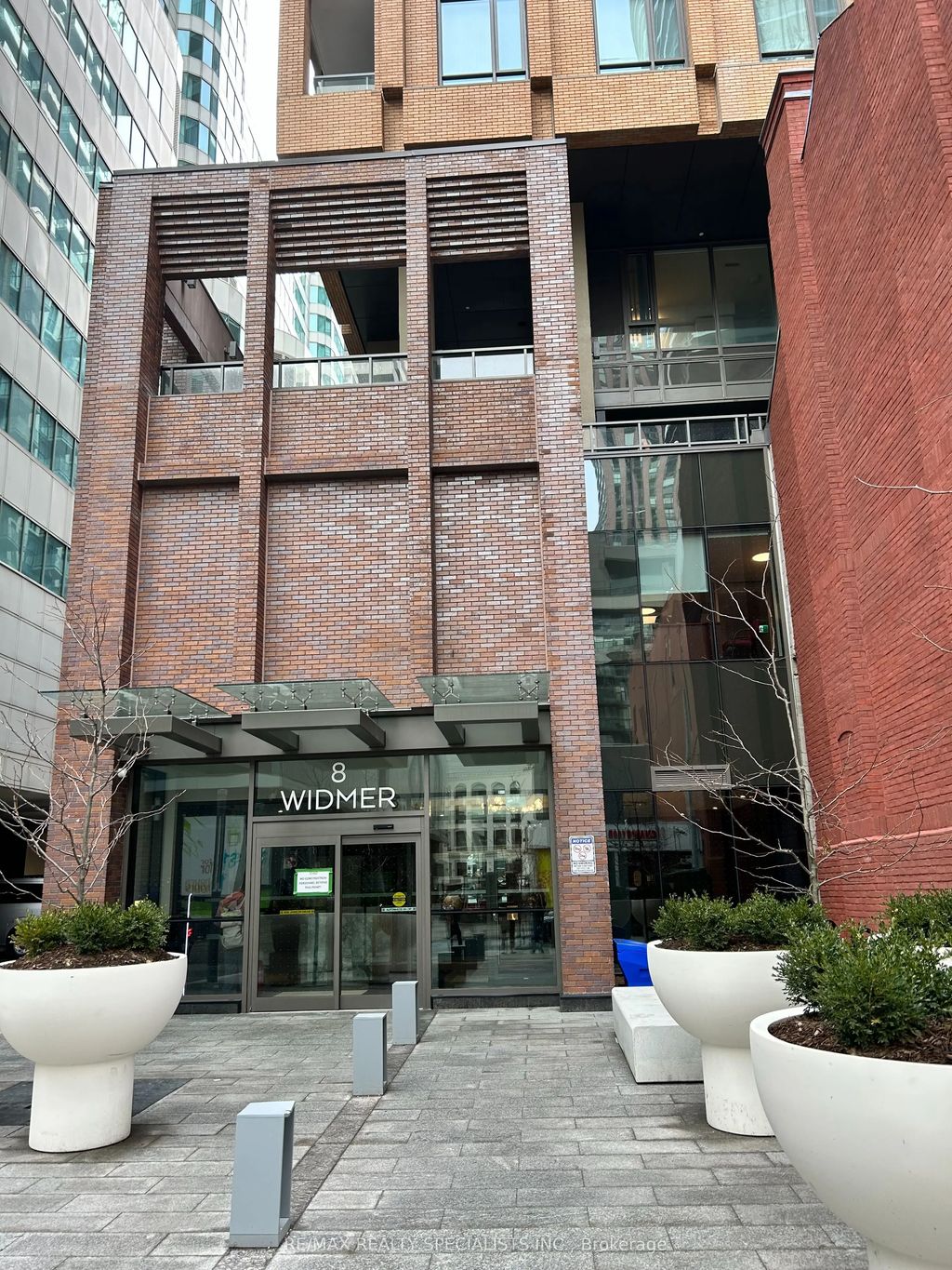 8 Widmer Street 915, Toronto C13