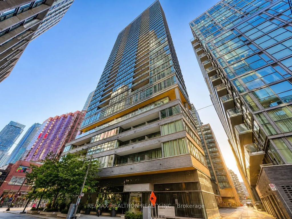 8 Charlotte Street 214, Toronto C01