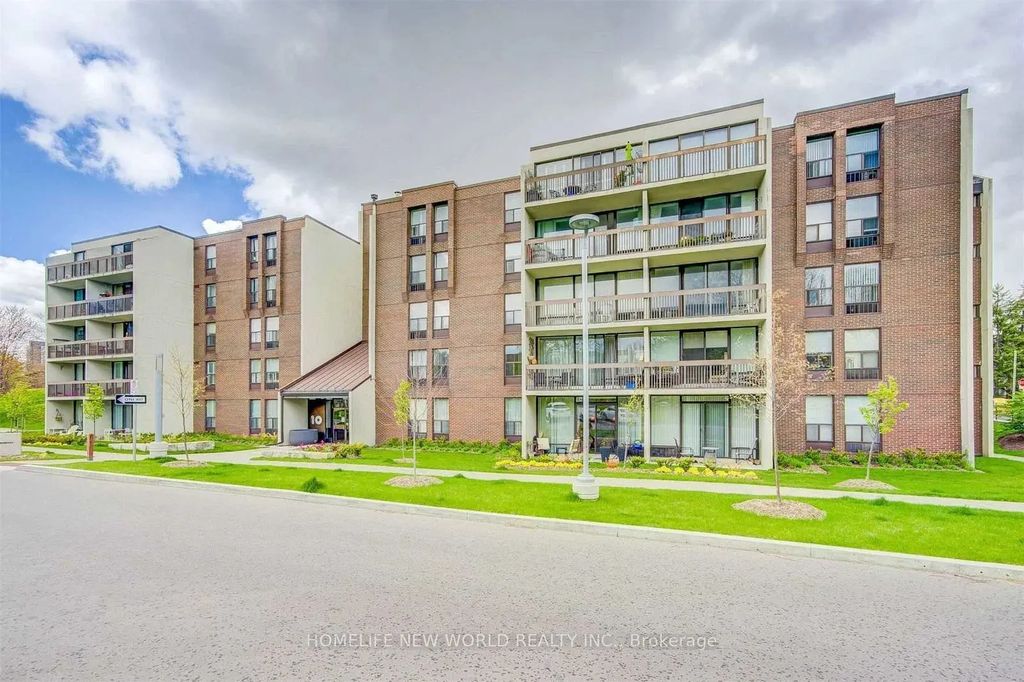 10 Fashion Roseway Way N 303, Toronto C14
