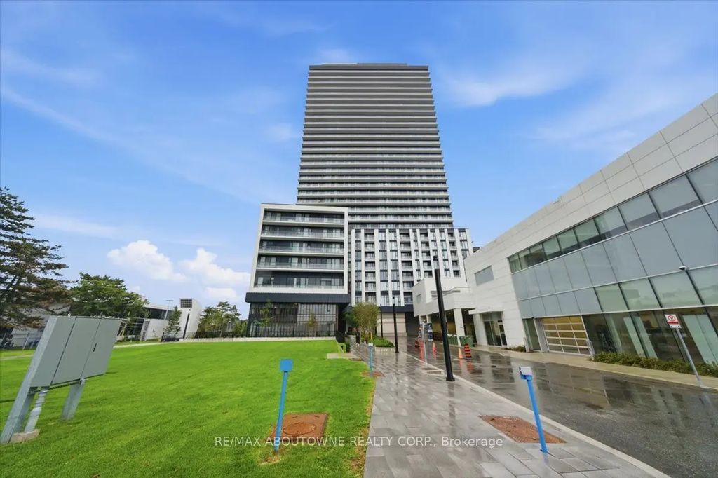5858 Yonge Street 1623, Toronto C07