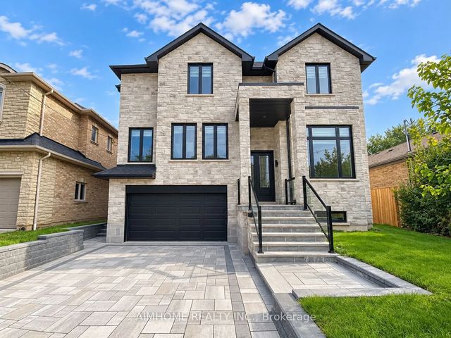 199 Waterloo Avenue, Toronto C06