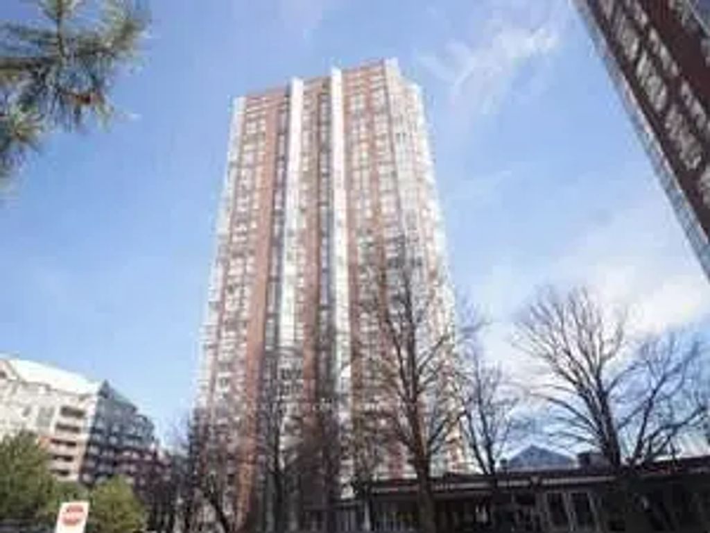 7 Concorde Place 1604, Toronto C13