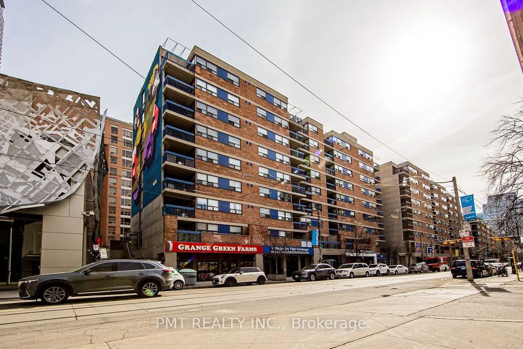 105 Mccaul Street 705, Toronto C01