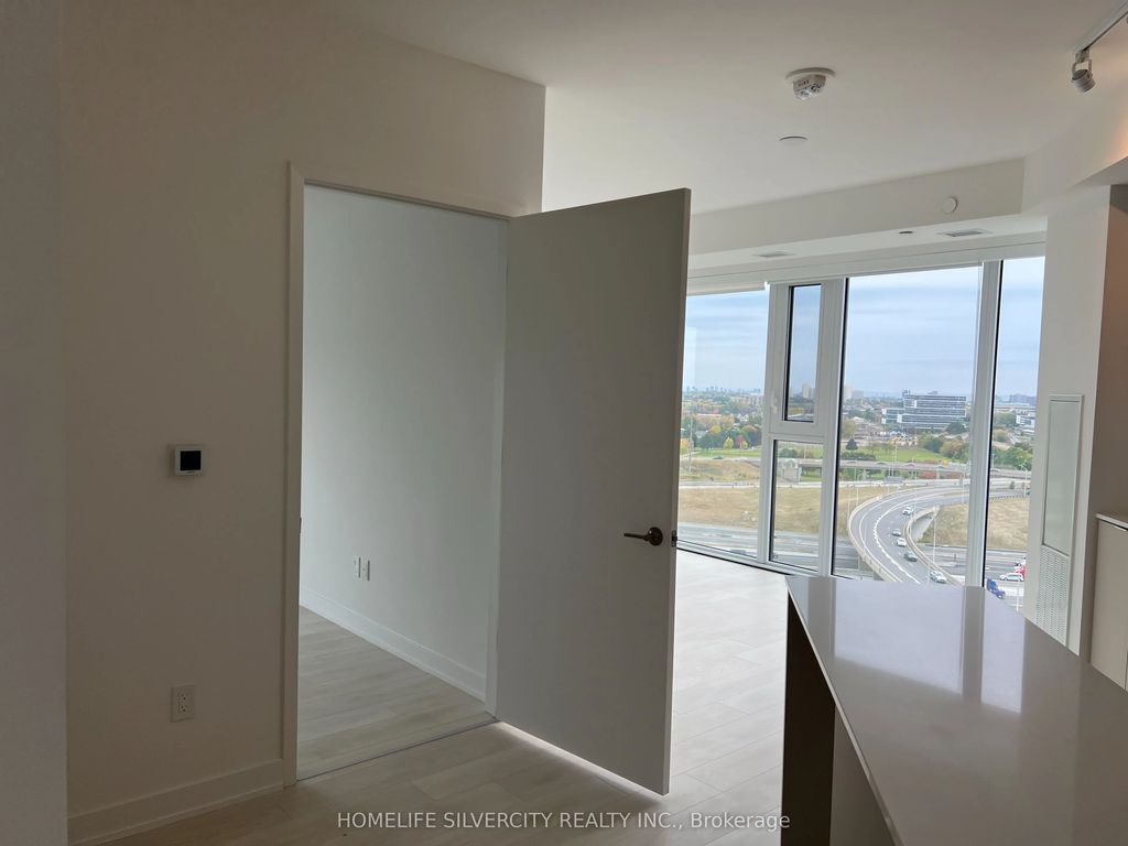8 Tippett Road 1505, Toronto C06