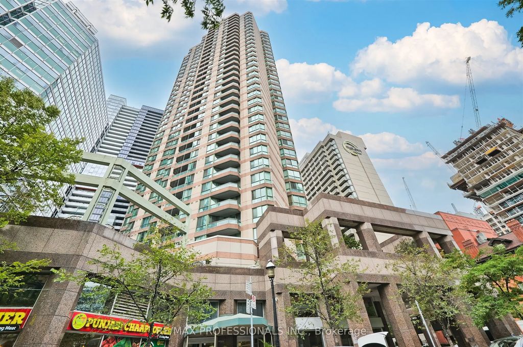 38 Elm Street 3110, Toronto C01