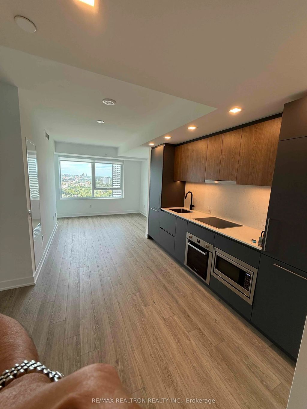 609 Sherbourne Street 2808, Toronto C08