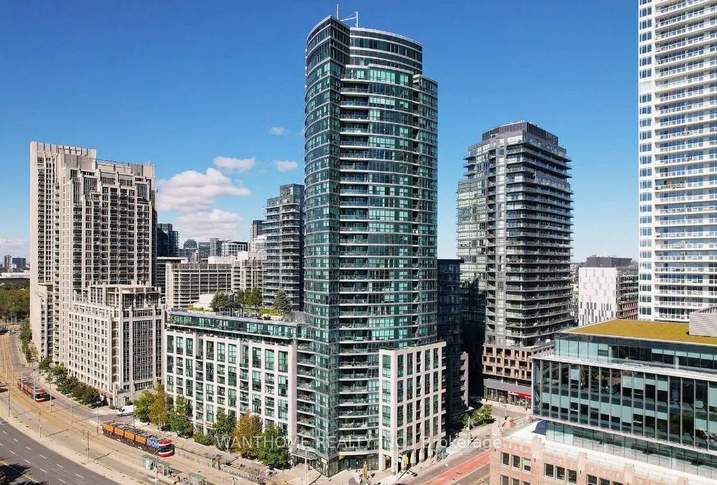 600 Fleet Street, Toronto C01