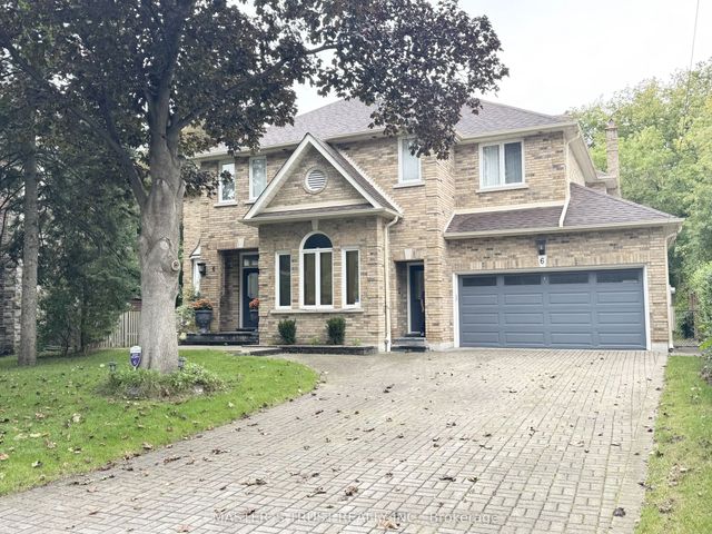 6 Cadmus Road, Toronto C14