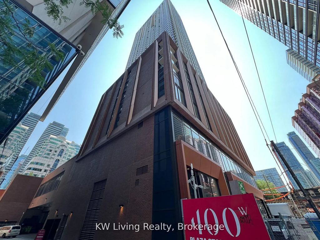 400 King Street W 2415, Toronto C01