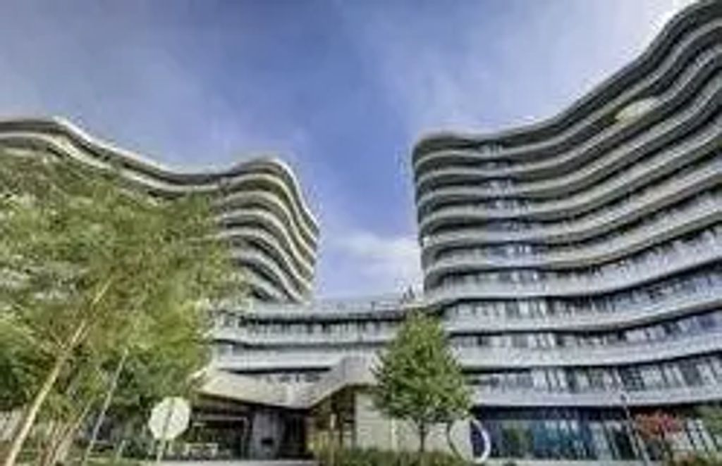 99 The Donway N/a W 308, Toronto C13