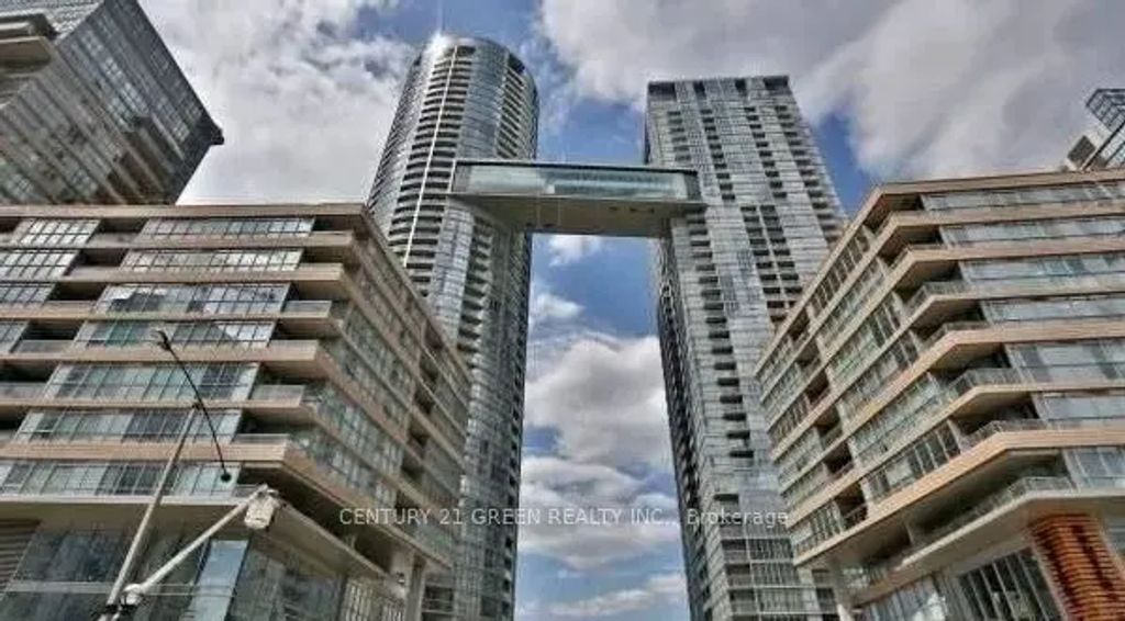 15 Iceboat Terrace 2308, Toronto C01
