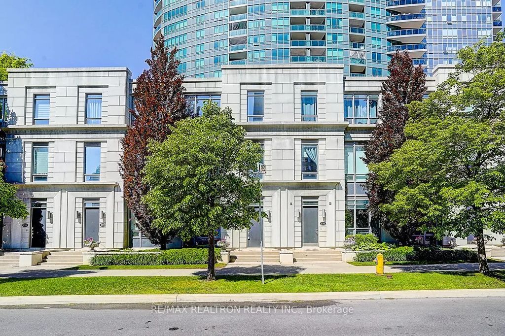 274 Duplex Avenue, Toronto C07