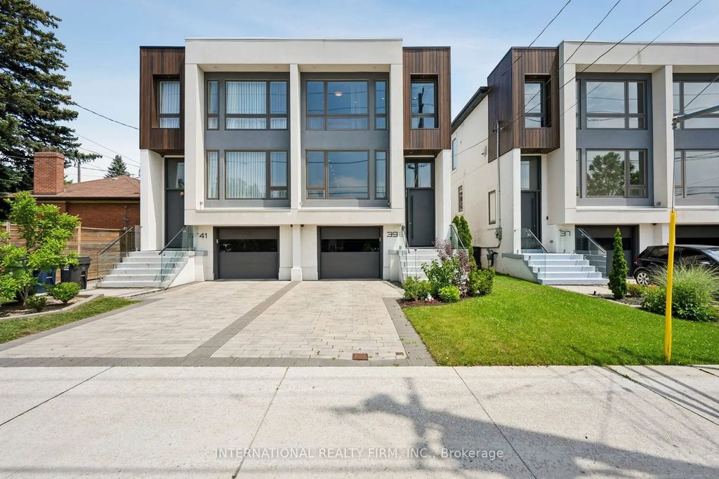 39 Wilmington Avenue, Toronto C06