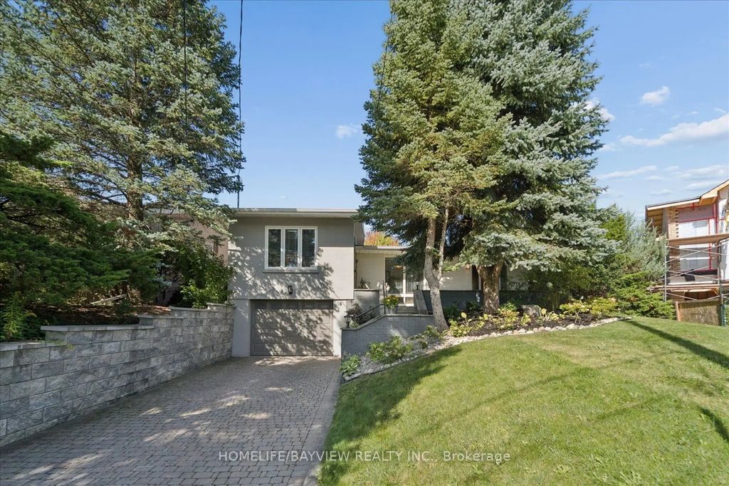24 Ravenscroft Circle, Toronto C15
