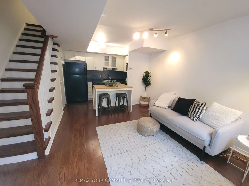 42 Western Battery Road 732, Toronto C01