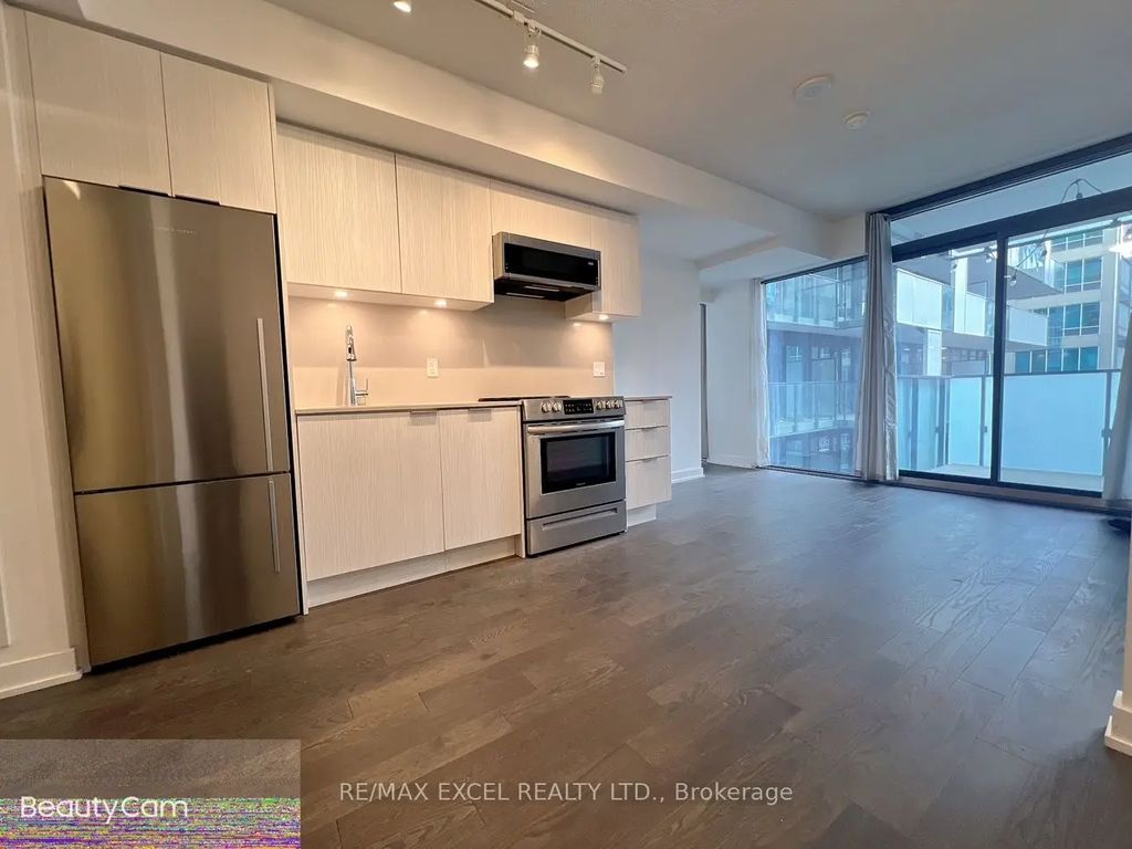 25 Richmond Street E 1008, Toronto C08