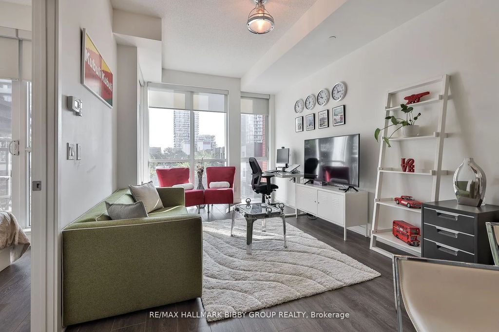 170 Sumach Street 307, Toronto C08