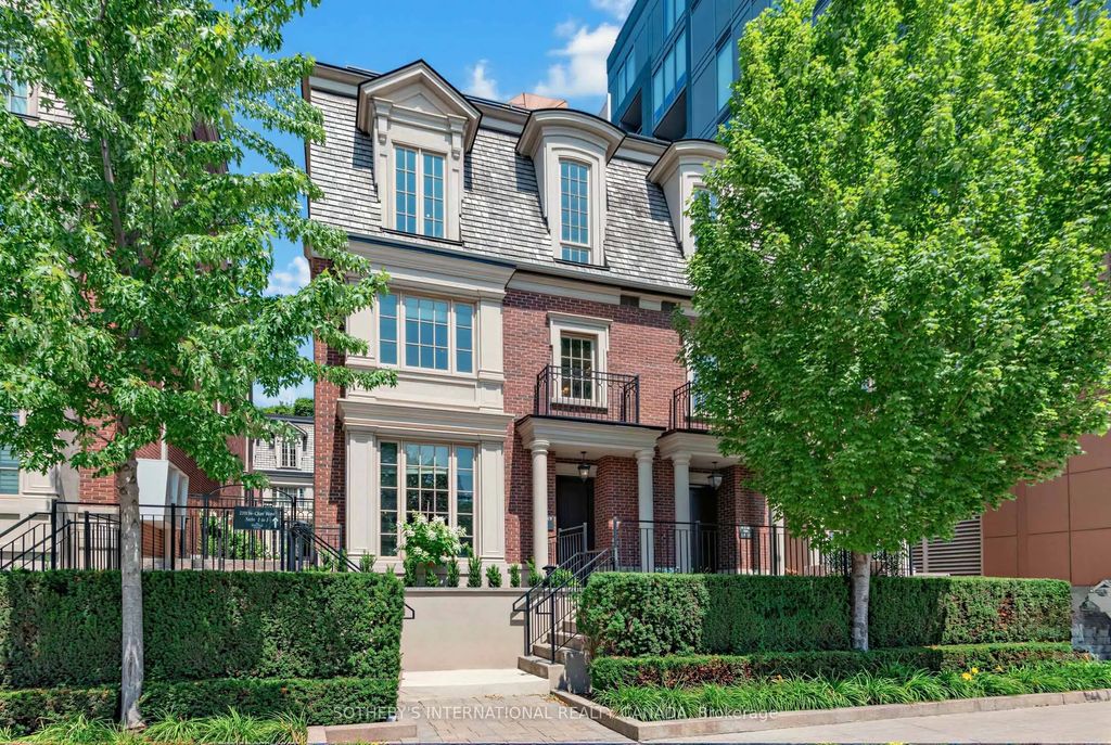 288 St Clair Avenue W Th1, Toronto C03