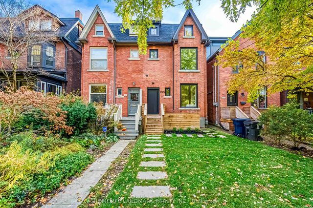 195 Albany Avenue, Toronto C02
