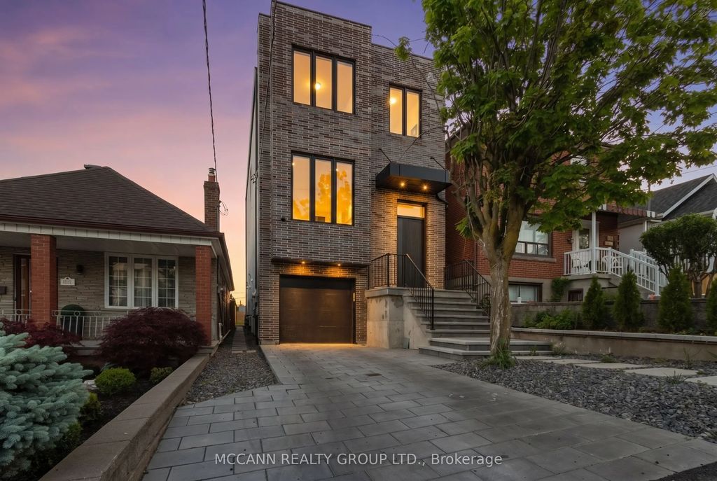 526 Westmount Avenue, Toronto C03