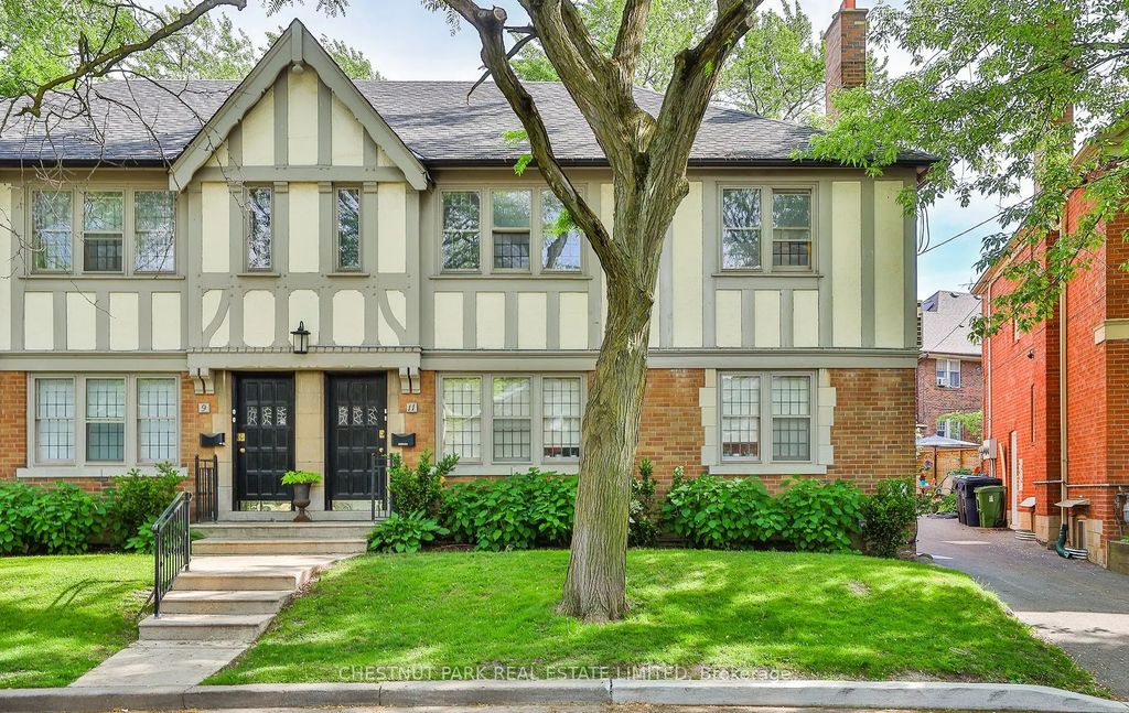 11 Oriole Crescent Upper, Toronto C02