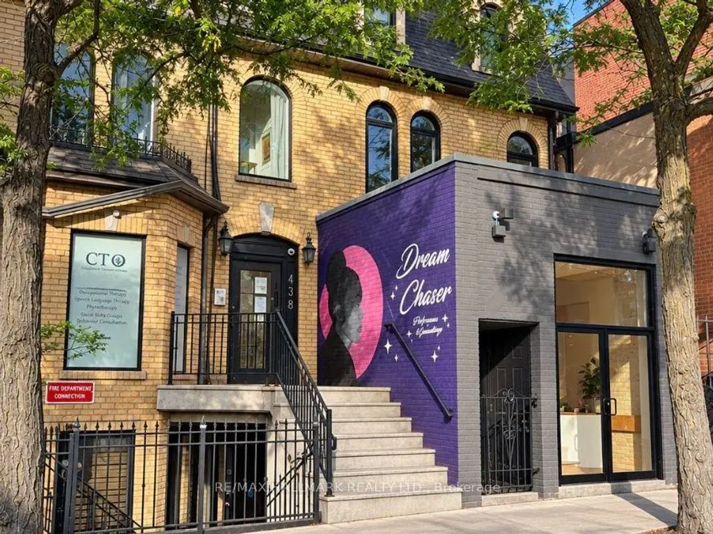 440 Parliament Street, Toronto C08