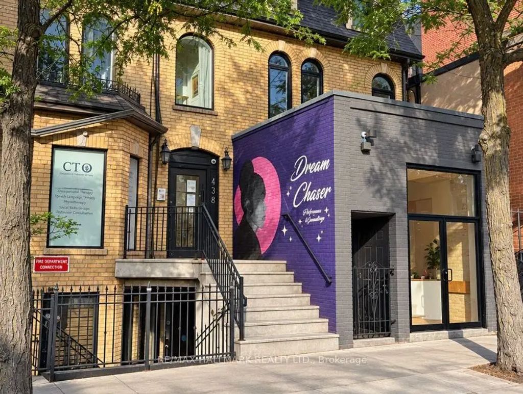 440 Parliament Street Basement, Toronto C08