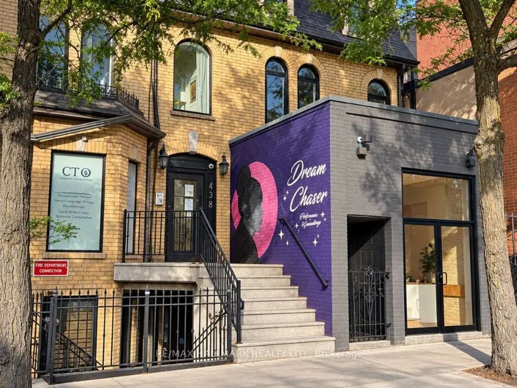 440 Parliament Street Main & 1/2 Bsmt, Toronto C08