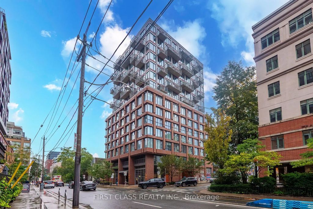 2 Augusta Avenue 702, Toronto C01