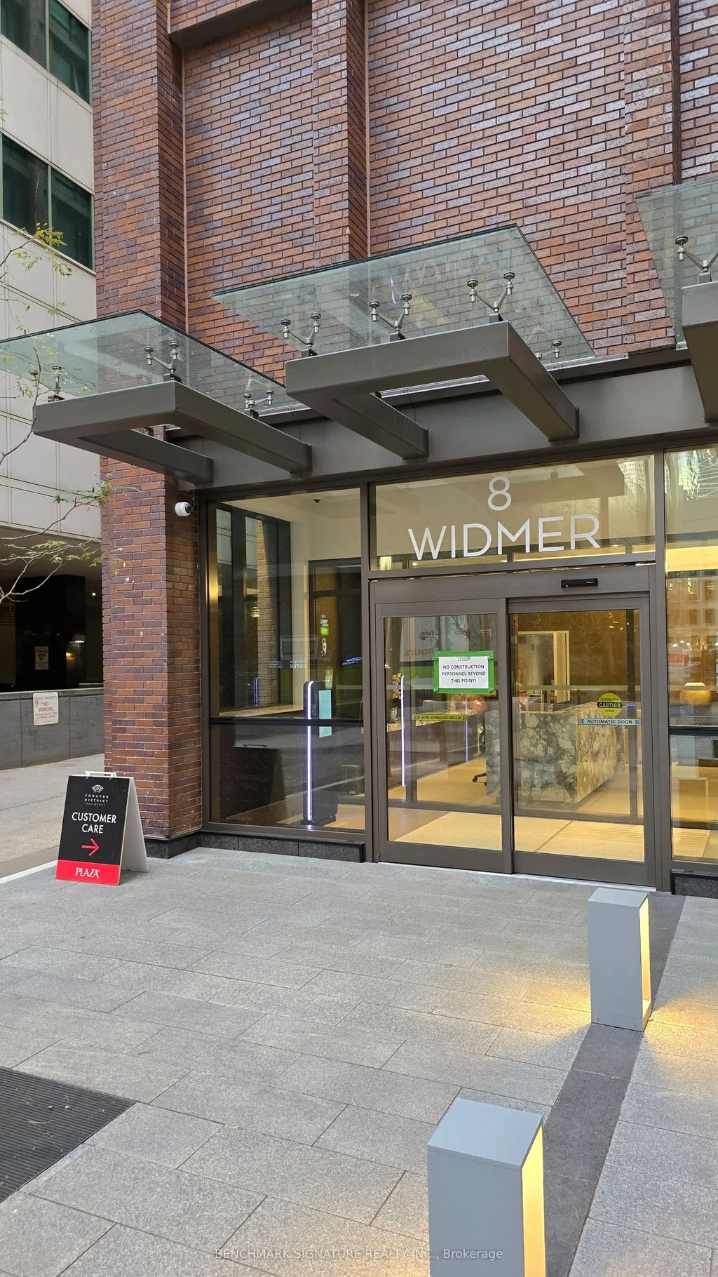 8 Widmer Street 4603, Toronto C01