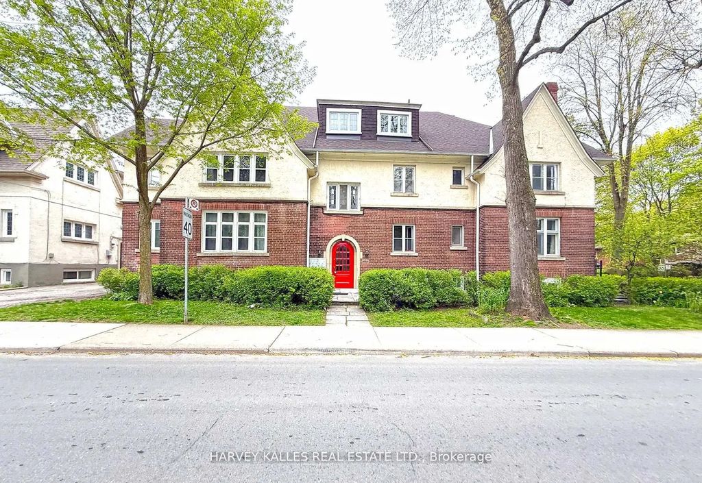 807 Duplex Avenue Bsmt, Toronto C04