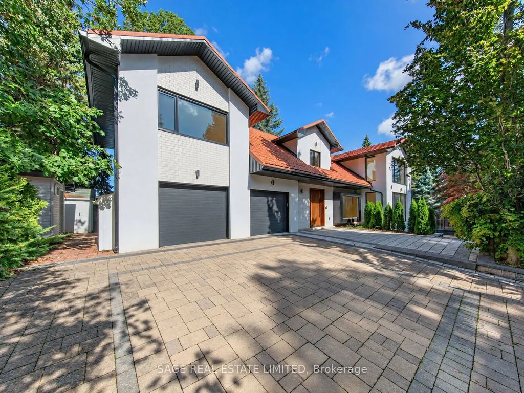 2 Addison Crescent, Toronto C13