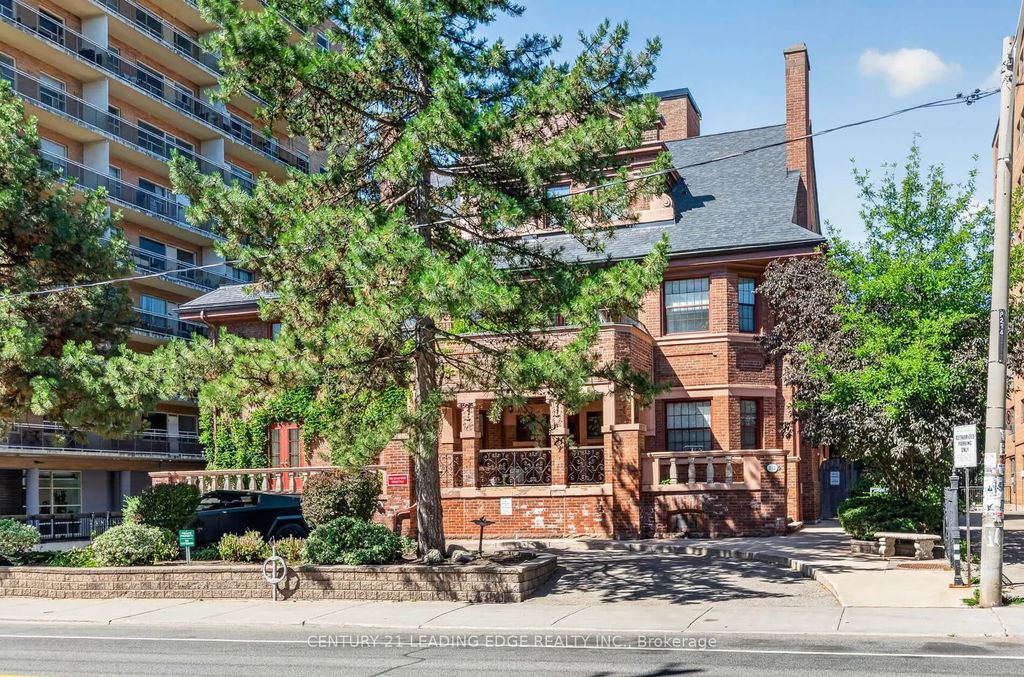 212 St George Street 104, Toronto C02