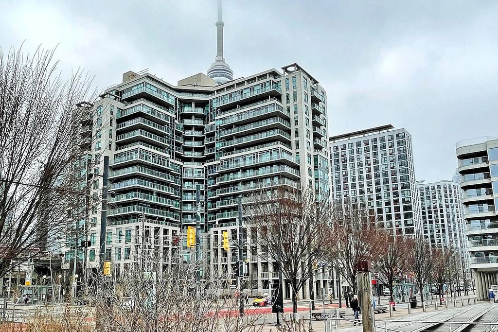 410 Queens Quay W Lph6, Toronto C01