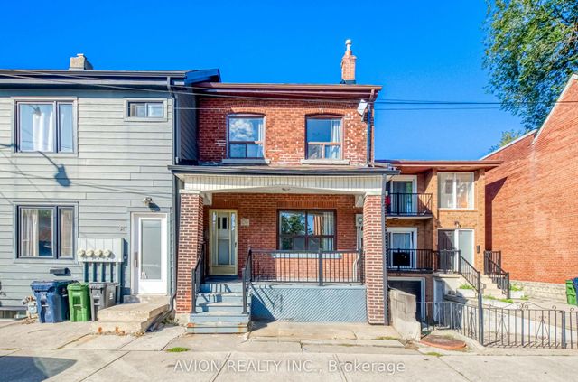 54 Ryerson Avenue, Toronto C01