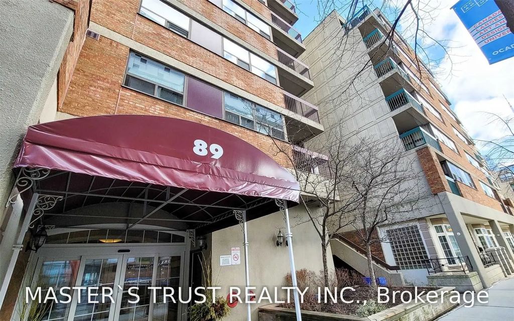 89 Mccaul Street 318, Toronto C01