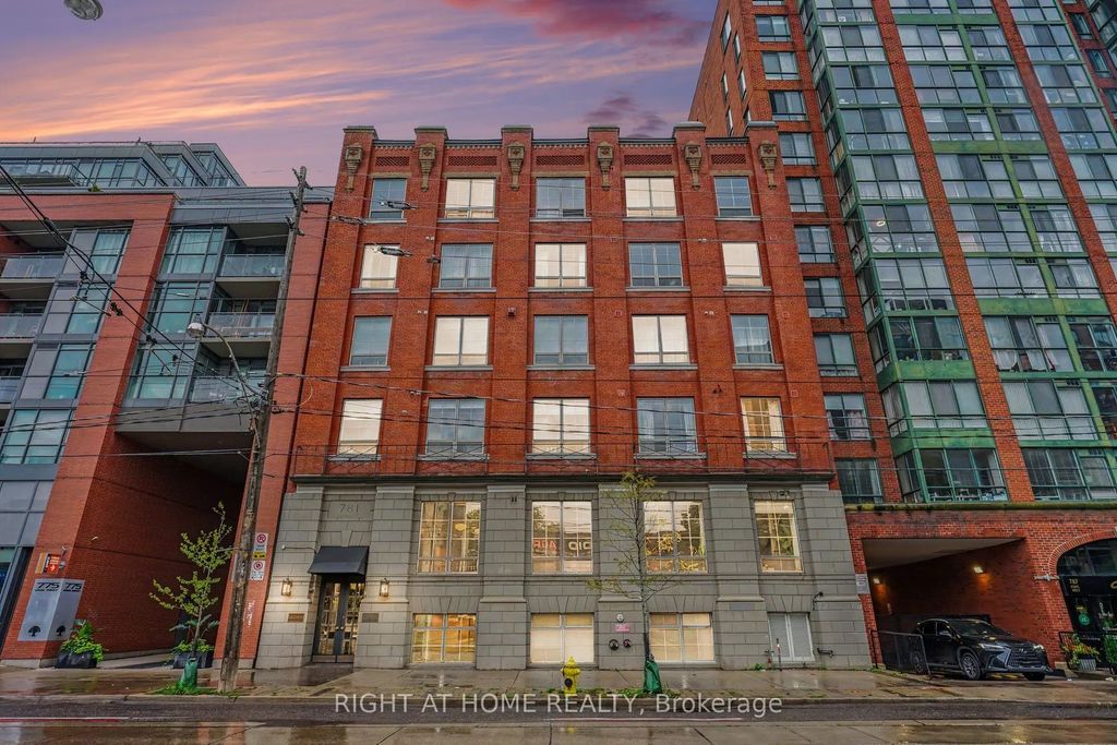 781 King Street W 408, Toronto C01