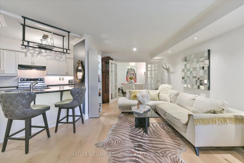 300 Balliol Street 601, Toronto C10
