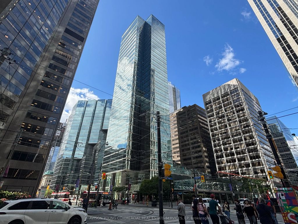 150 King Street W 2003, Toronto C01