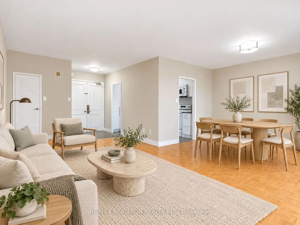 10 Shallmar Boulevard 202, Toronto C04