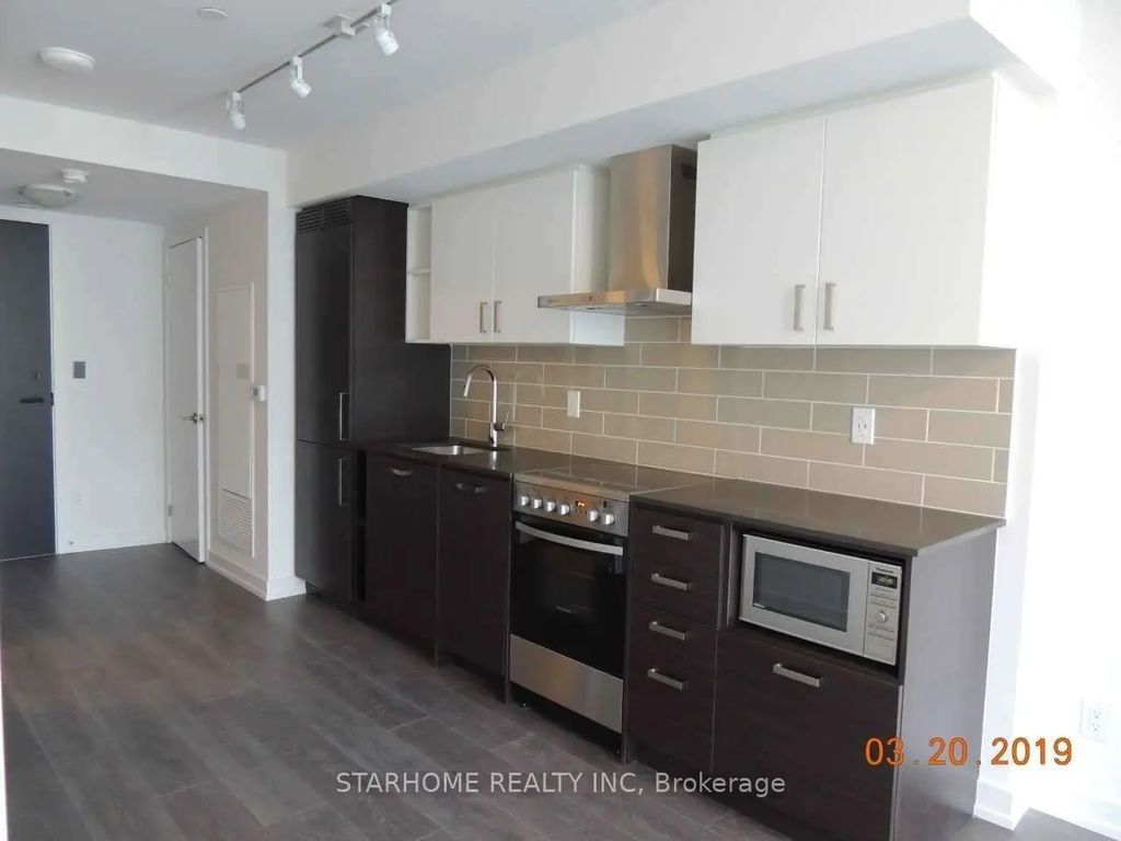 125 Redpath Avenue 708, Toronto C10