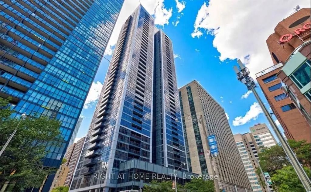 28 Ted Rogers Way 3211, Toronto C08
