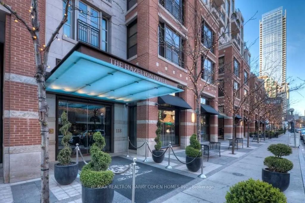 118 Yorkville Avenue 703, Toronto C02