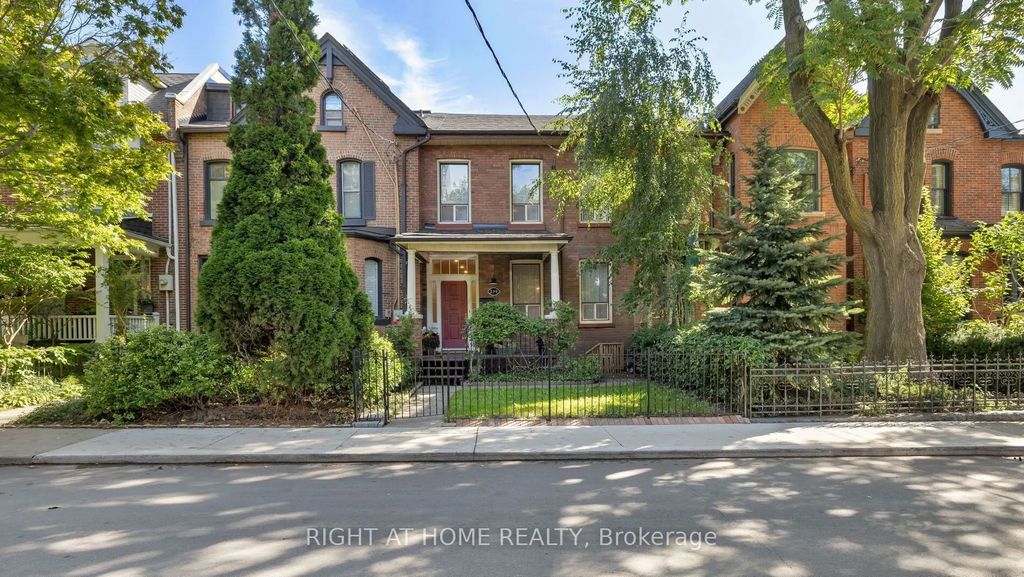 239 Seaton Street, Toronto C08