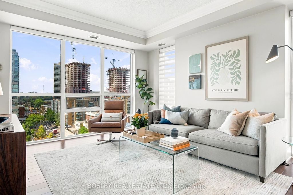25 Broadway Avenue 802, Toronto C10