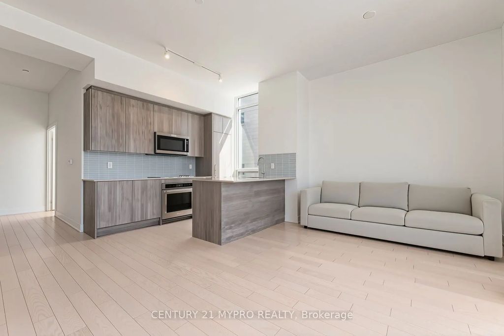 181 Bedford Road 203, Toronto C02