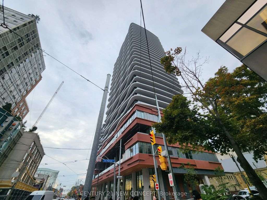280 Dundas Street W 703, Toronto C01