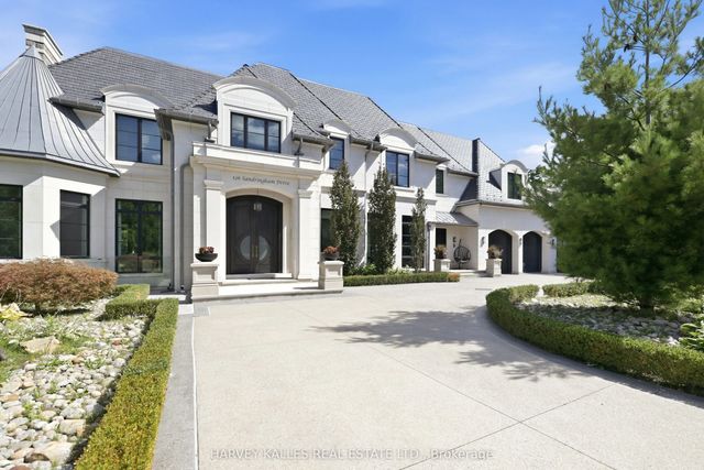 126 Sandringham Drive, Toronto C07