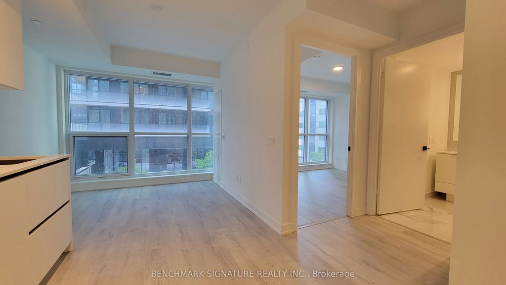 327 King Street 804, Toronto C01